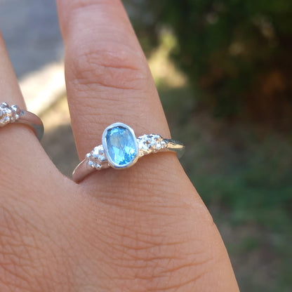 Aura (topazio azzurro)
